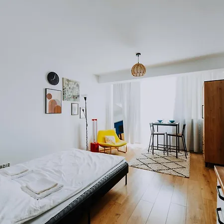 Komfortowy W Centrum Wroclawia Apartamento